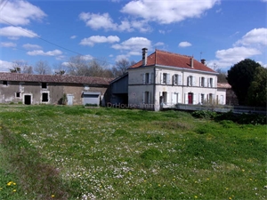 maison de maitre à la vente -   17240  SAINT FORT SUR GIRONDE, surface 115 m2 vente maison de maitre - UBI378508711